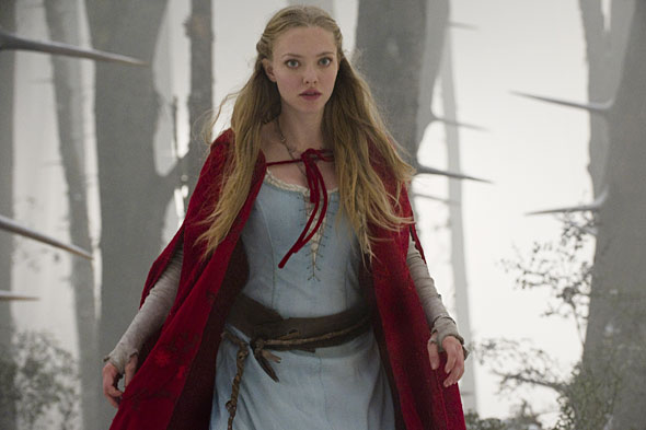 Votre personnage (topic nombriliste) Red-riding-hood-amanda-seyfried-forest-590bes031011