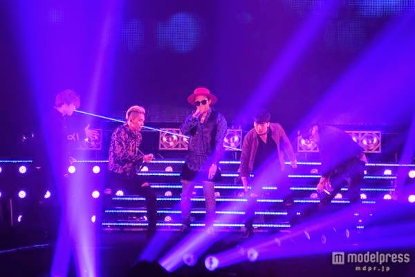 [1/3/2015][Pho/Vid] BIG BANG tại sự kiện Tokyo Girls Collection BIGBANG-tokyo-girls-collection