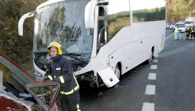 Medio centenas de heridos en un choque de 4 autobuses escolares 2011_5_4_GsYARH67v4kqWOvf49Kbe4