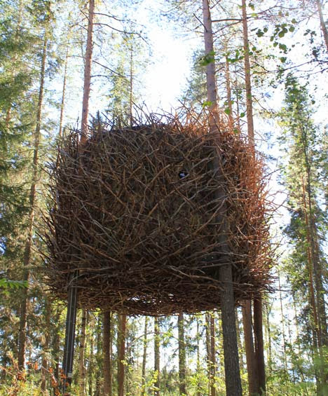 فندق عش الطير في السويد   Dezeen_-The-Birds-Nest-by-Inrednin-Gsgruppen-2