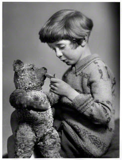 Winnie l'Ourson d'A.A. Milne Tumblr_ltw5o2AVlO1qipq0po5_400