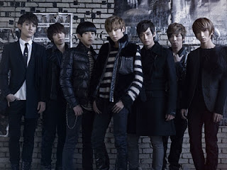 030212 U-kiss sacará su segundo single y su primer álbum al mismo tiempo en Japón C252e_20120118_ukiss_1