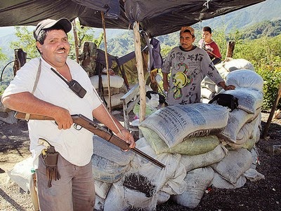 Guerra al crimen organizado, surgen nuevas autodefensas... ahora en Puebla. Autodefensa_mexico