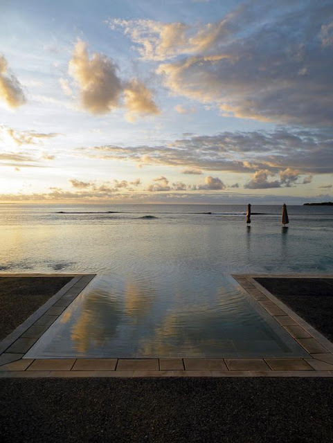 أجمل 25 مسبح حول العالم Intercontinental-fiji-resort-infinity-pool