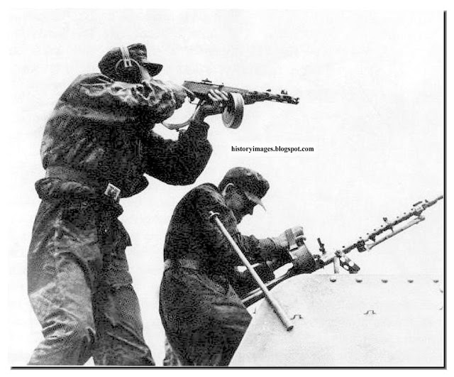 صور نادرة  لفرقة وافين اس اس الالمانية  Waffen-SS-rare-pictures-photo-images--005