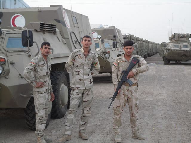 Armée Irakienne - Page 2 BTR-4_wheeled_armoured_vehicle_personnel_carrier_with_30mm_turret_Parus_Iraq_Iraqi_army_002