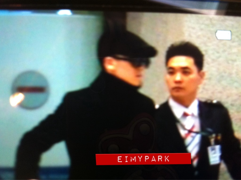 [Pics] Big Bang en el Aeropuerto de Incheon volviendo a Corea   Return12