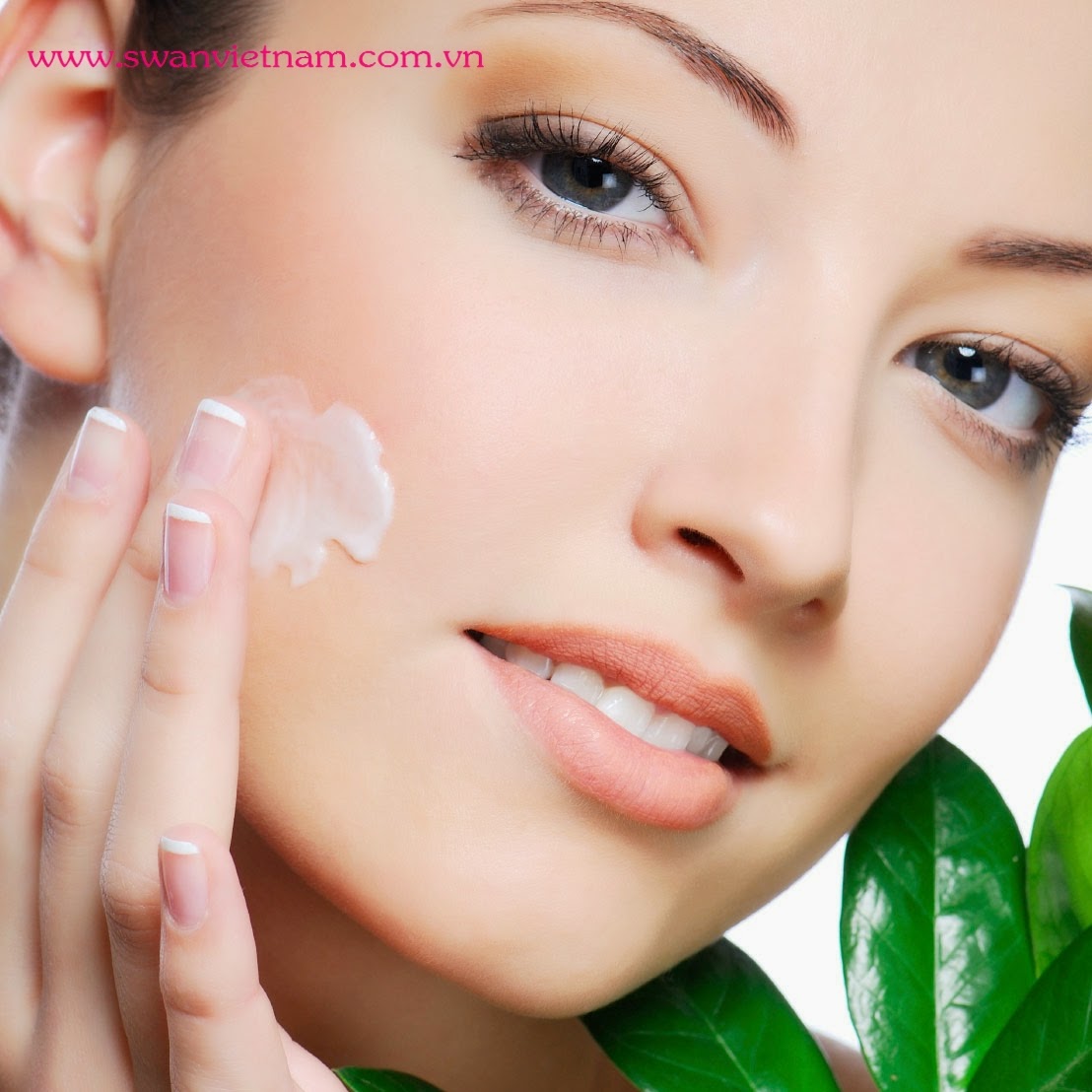 Những cách thức hiệu quả giúp ngăn ngừa nám da cho làn da đẹp và gợi cảm Cach%2Btri%2Bnam%2Bda%2B(1)