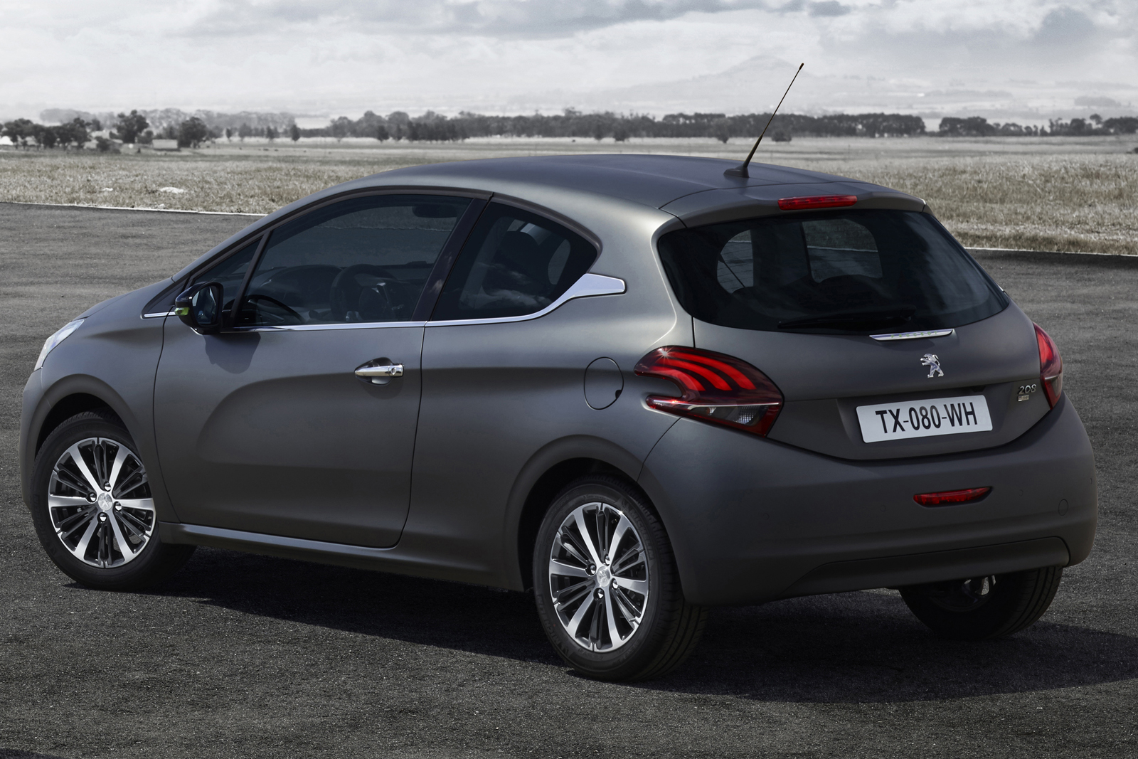 2015 - [Peugeot] 208 restylée - Page 35 Peugeot-208-Ice-Grey-3