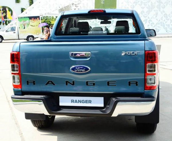 Ford Ranger, Ford Ranger 2015 Gía Cực Rẻ Ford-ranger4