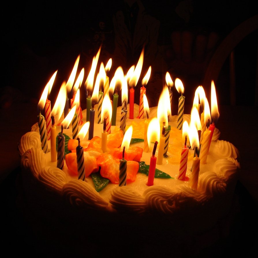 عيد ميلاااااااااااااد سعيد يا زهرة الياسمين  Photos_birthday_cake_07