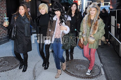 [PICS] SNSD @ New York City Pictures + Japanese Mobile Fansite Photo || 03.02.12 04