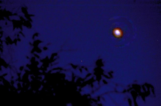  Red-Orange Orb comes through spiral vortex in the sky above Sioux Falls, South Dakota Ufo%2Borb%2Bspiral%2Bvortex%2Bwormhole%2B%25281%2529