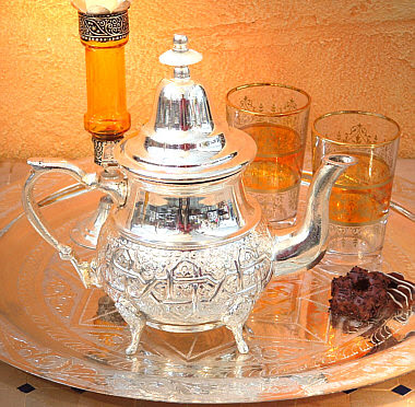  ادوات المطبخ المغربي وبعض الاثاث  1