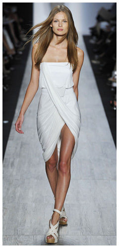 فستاني ابيض Bcbg-max-azria-spring-2009-white-strapless-dress-lwd