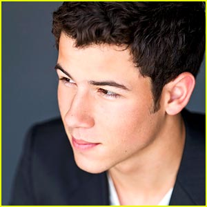 La Chica del fondo de la clase. Nick y tu (hot y romance) - Página 33 Nick-jonas-nye-tweet