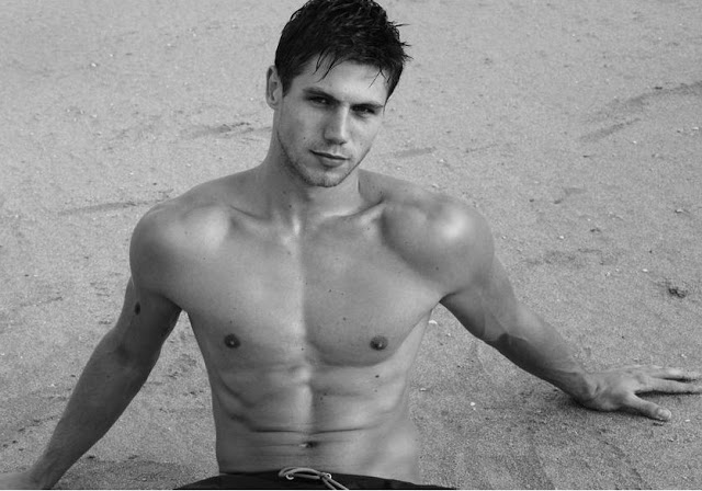 2010 | Mr World | Brazil | Jonas Sulzbach Jonasbbbz2