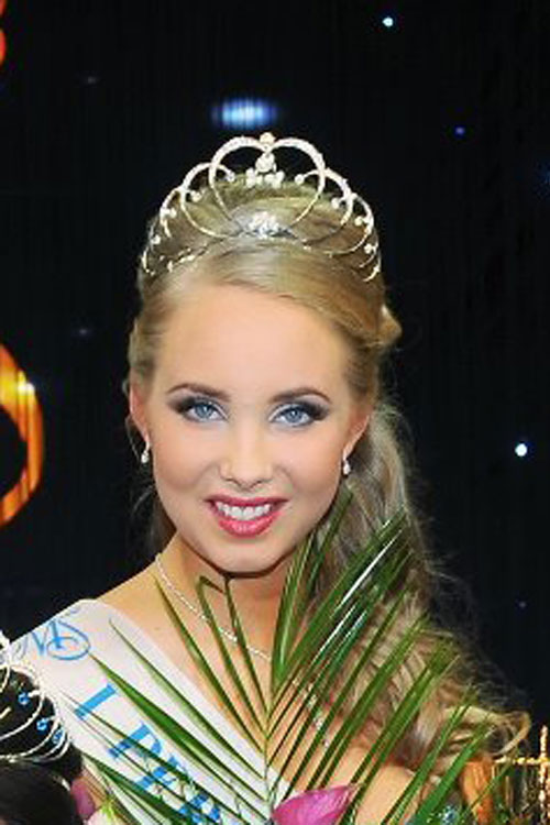 Tổng hợp thí sinh Miss World 2012. BXH ai là người đẹp nhất. - Page 2 Sabina%2BSarkka