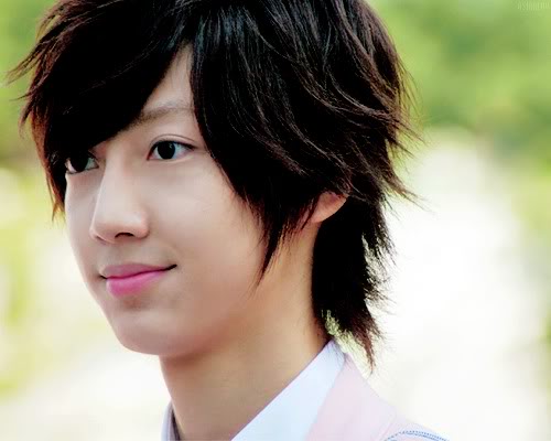 كل شى عن اف اكس Kwangmin