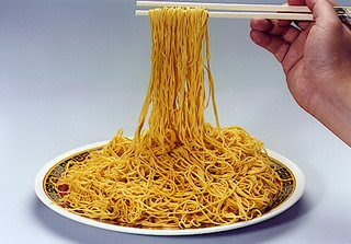 Makanan Dari Indonesia yang enak dan terkenal bro Imankikuk.blogspot.com_Bahaya_Mengkonsumsi_Mie_Instant_Berlebihan_Mie_Goreng