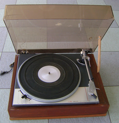 Lenco L75 turntable ( Used ) Sold Lenco%2BL75%2Btop%2B1