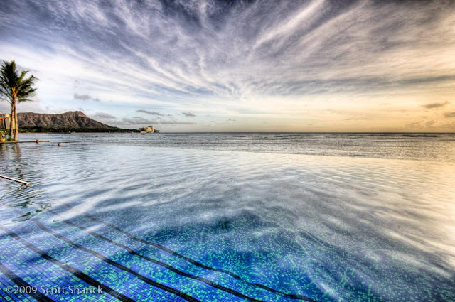 أجمل 25 مسبح حول العالم Sheraton-waikiki-infinity-pool-hawaii