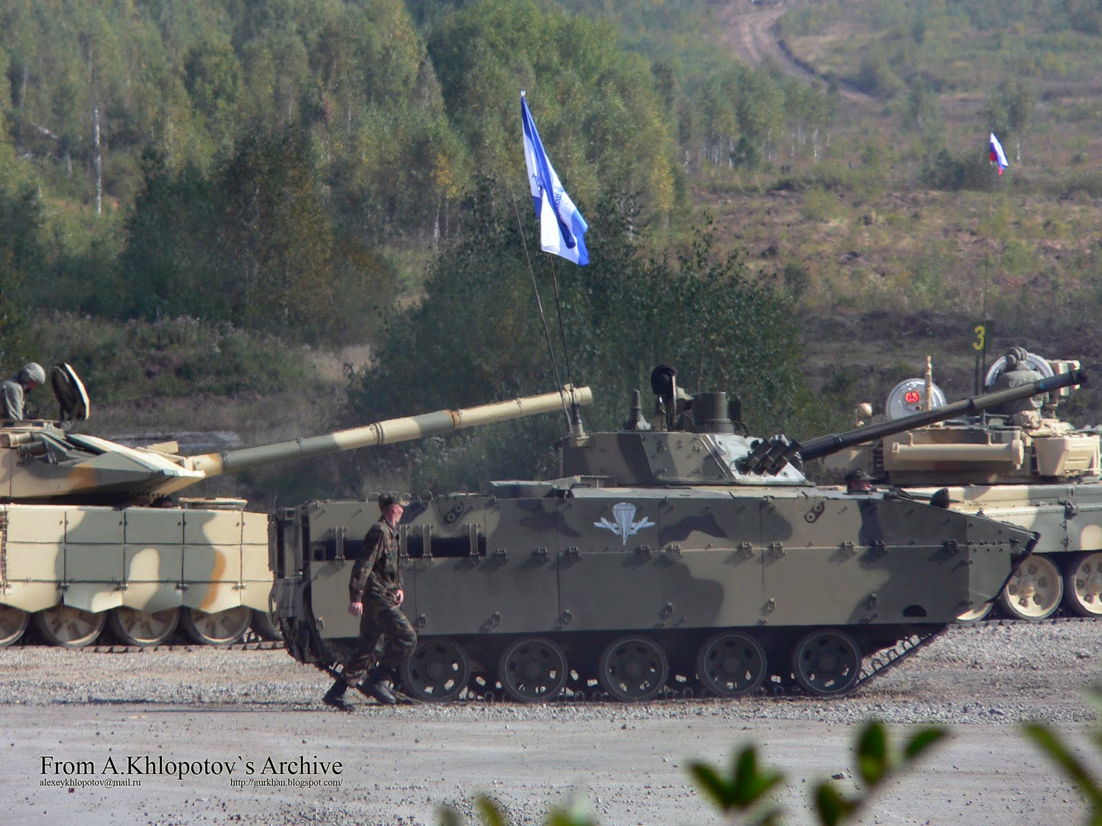 جديد صور الدبابة T-90MS  P1380438