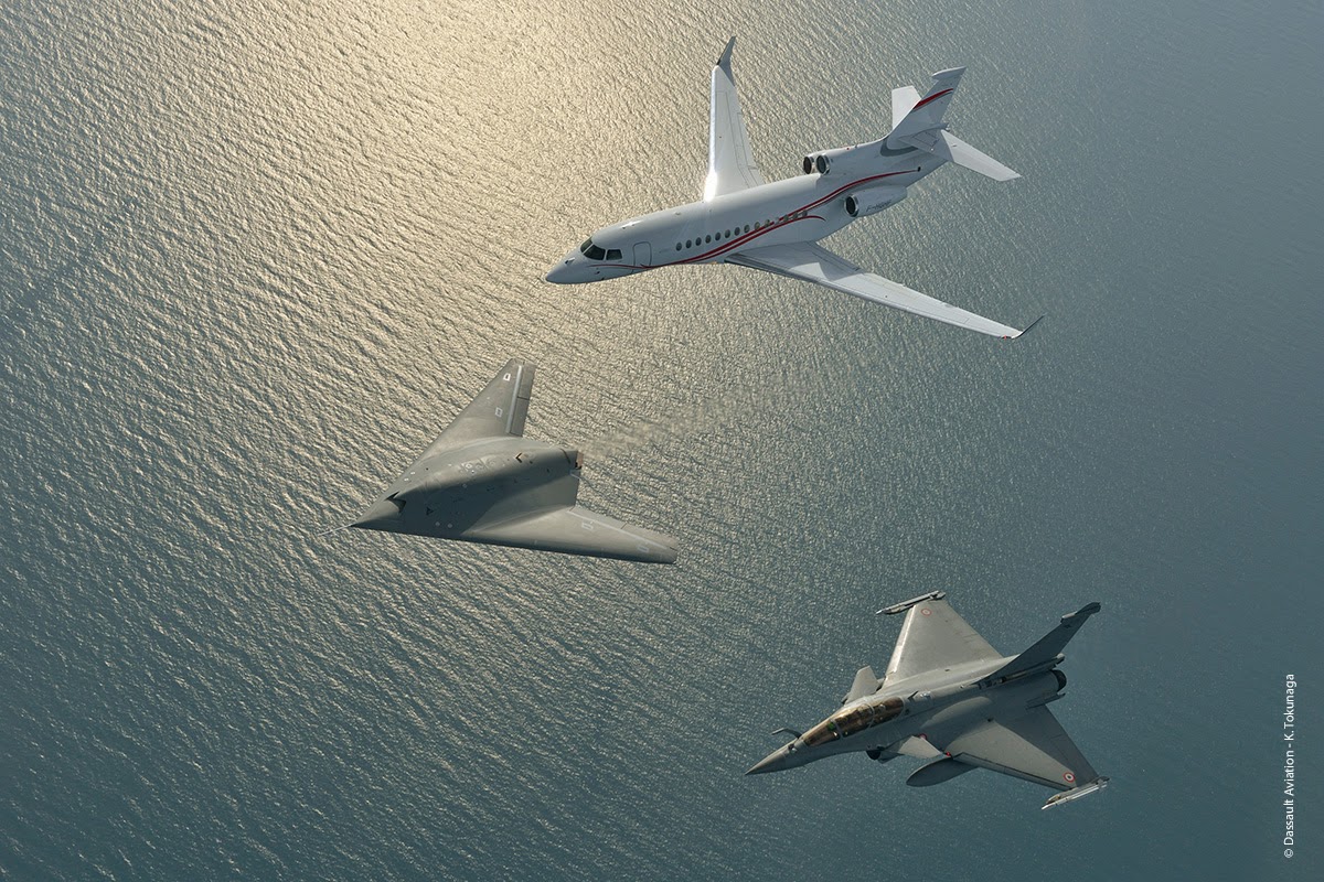 Neuron Drone + Dassault Rafale + Falcon 7X  في تشكيل واحد  033IQA_140320_0088rc