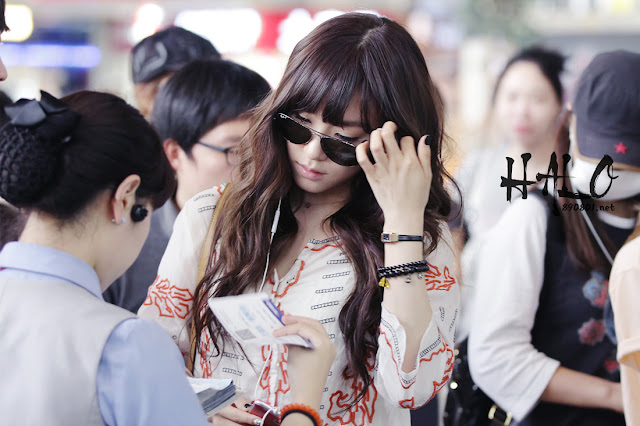 [PICS] SNSD @ Airport to Japan 64529220201207081031423439461763148_002