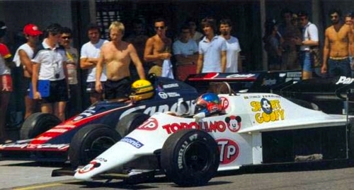 [F1] Jacques Villeneuve - Page 11 1984testing_fittipaldi_senna