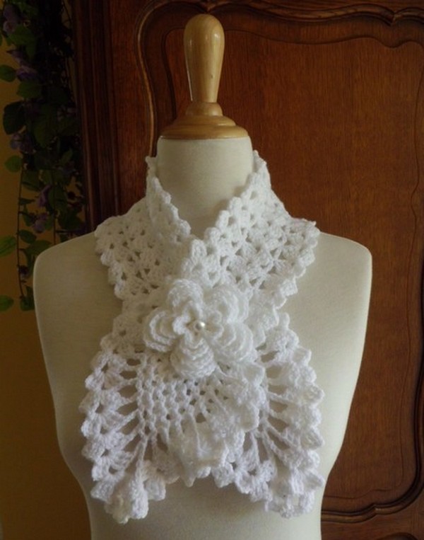 سكارف جميل وأنيق مع الباترون SCARF BEAUTIFULLY WITH PATTERN Ob_bf899c_tour-de-cou-echarpe-blanche-4