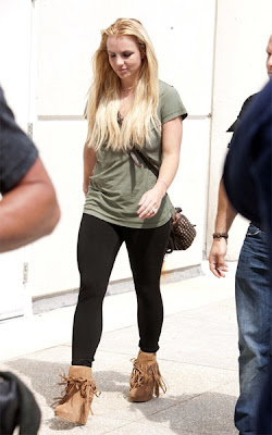 [Fotos] 14 Setembro, Britney em Los Angeles Brit-lax-london1