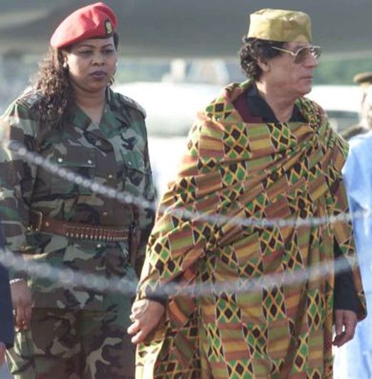 حرص القذافي  الخاص ...... Gaddafi_guard_1416392