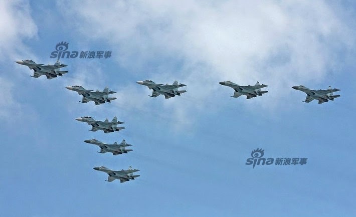 بروفه استعراض يوم النصر في روسيا  Russian%2Bfleet%2Bparade%2Btraining%2BMiG-29%2BSu-25%2Band%2Bhelicopters%2B2