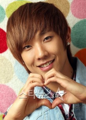 [Noticia] Lee Joon aparecerá en "Fly Again" 2011092208301297428_1