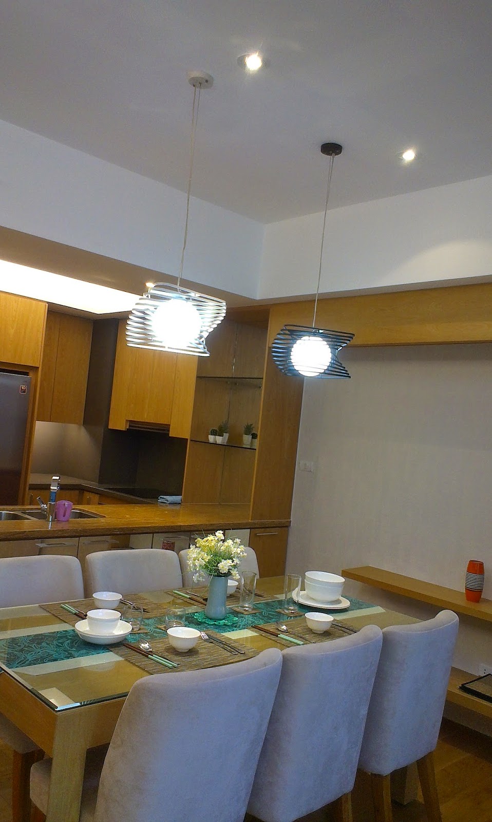 A luxury apartment in The Indochina Plaza for renting (1700$) IMAG0148