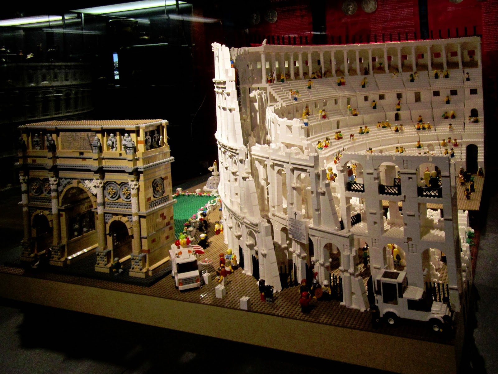 LEGO (kockice) Colosseum_004