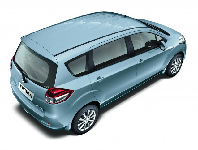 2012 - [Suzuki] Ertiga 2012-Maruti-Suzuki-Ertiga-MPV-3