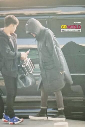 [20/11/2014][Pho] TAEYANG và GD tại sân bay đến Osaka Osaka-gd-taeyang_003