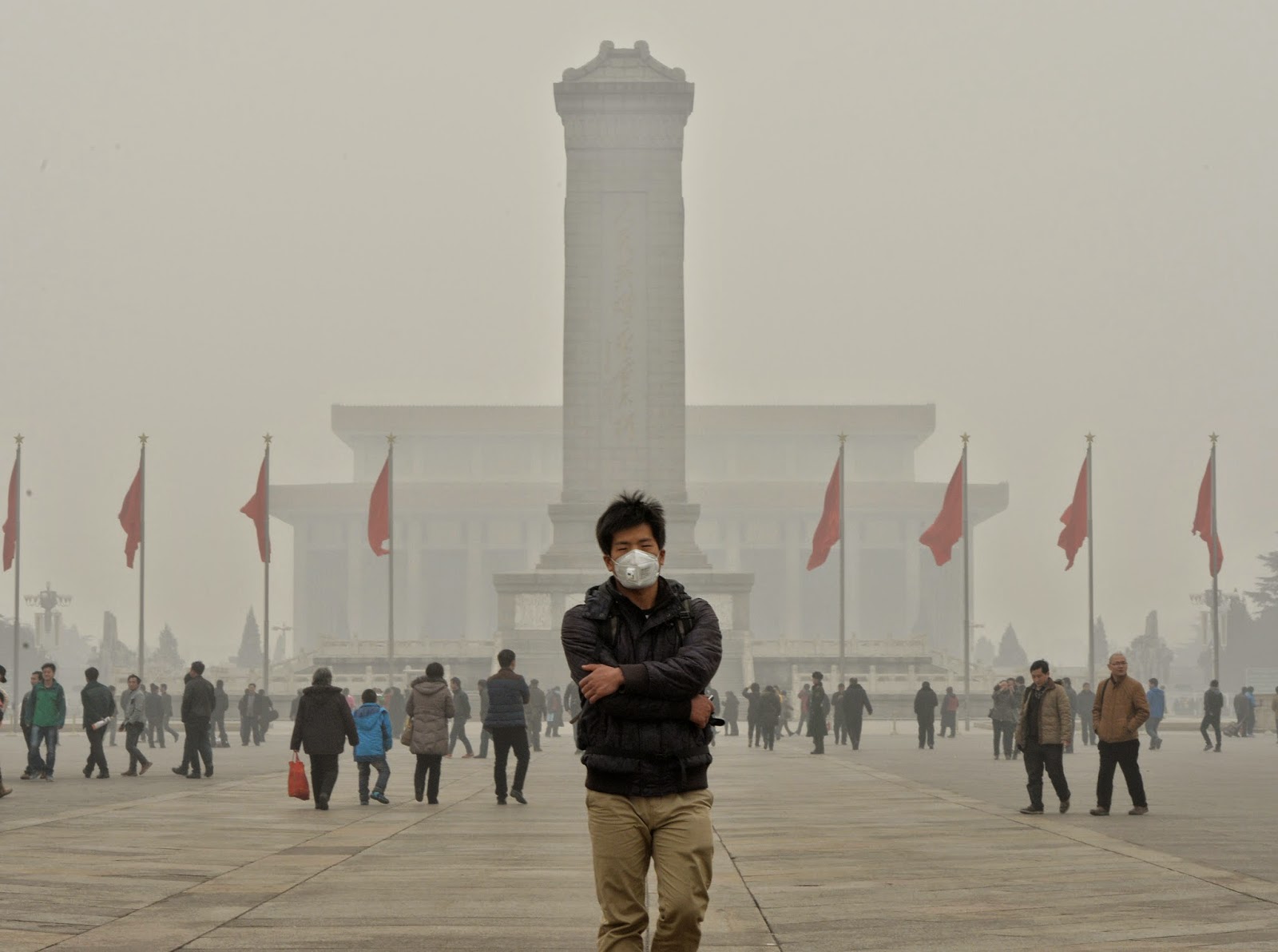 Chine: Beijing émet une alerte bleue au smog Pekin-smog