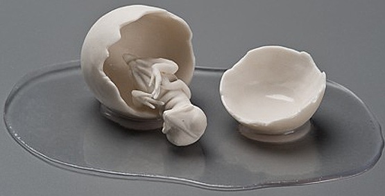 அழகான வித்தியாசமான கலை வண்ணம்! Ultimate_Porcelain_Sculpture_Art_By_Kate_McDowell_02