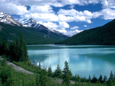 خلفيات جميلة  Alberta%252C_Canada_-_Lake_Louise