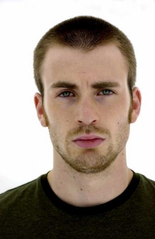 Quiero Una Foto De.. - Página 2 Tn2_chris_evans_3