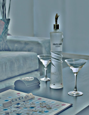 Хич не му мисли във спама си пиши! - Page 4 Roberto-Cavalli-Vodka_ds