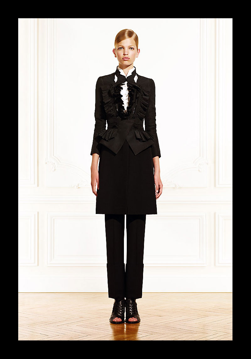 Hubert & Jean-Claude Givenchy Givenchyresort2011cqc13