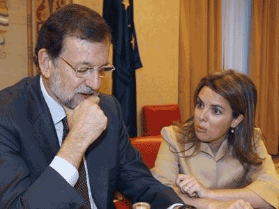 El PP recurre ante el TC la prohibición de las corridas de toros en Cataluña. RajoySoraya