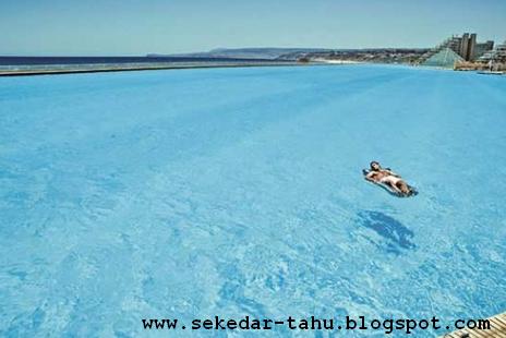 Kolam renang Terbesar DI DunIa 1