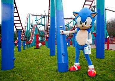 Sonic Takes To Alton Towers In The UK! Sonic_coaster_jpg_650x10000_q85