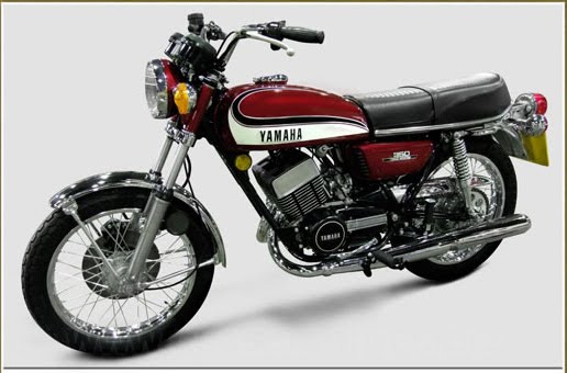 MOTOCICLETAS UMA PAIXÃO MUNDIAL "1" Yamaha%2Brd350_2