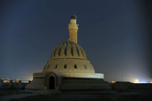 brautiful mosques in the world........ 10